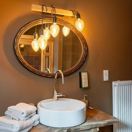 Le Nid De La Canette *